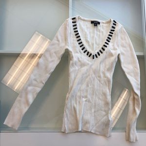 Brand new XOXO size S cream/offwhite knit top